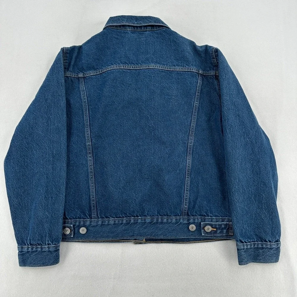 Levi Strauss Co Womens Size L Denim Jacket  Blue Trucker Style Classic Logo Warm